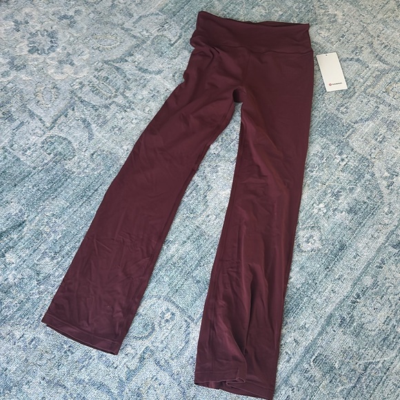 NWT Lululemon Groove Pant SHR Flare *Nulu Color: RDMR Red Merlot Sz. 10 - Picture 7 of 8